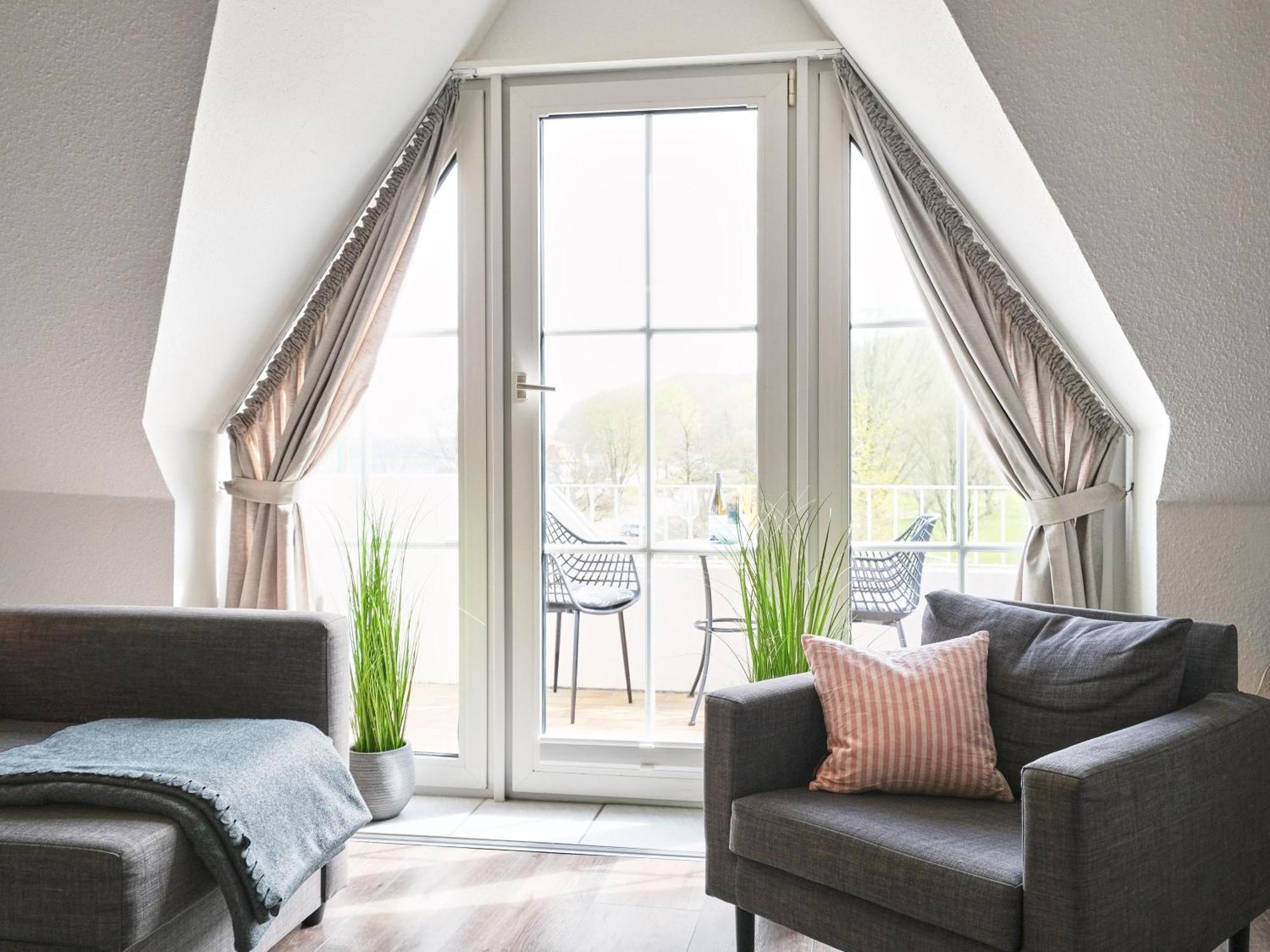 Smile, Wunderschoene Wohnung Direkt Am Strand 哈里斯莱 外观 照片